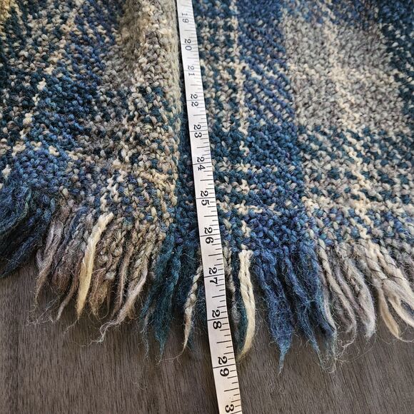 BOYNE VALLEY Weavers Ireland Cape Wool Blend Woven Irish Shawl Poncho Pockets - Picture 4 of 7